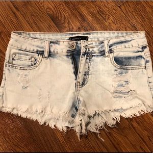 Junior’s shorts